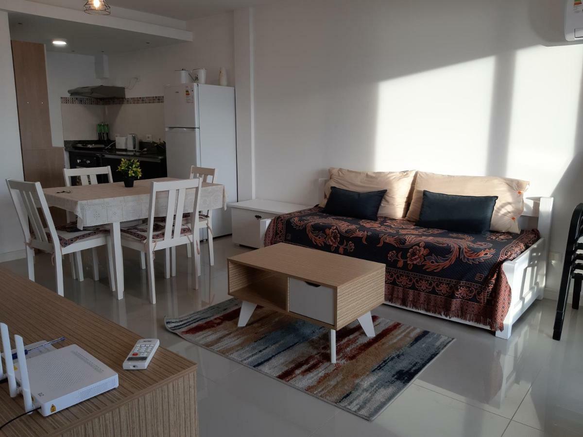 Apartamento Eugenio Araus 504 *